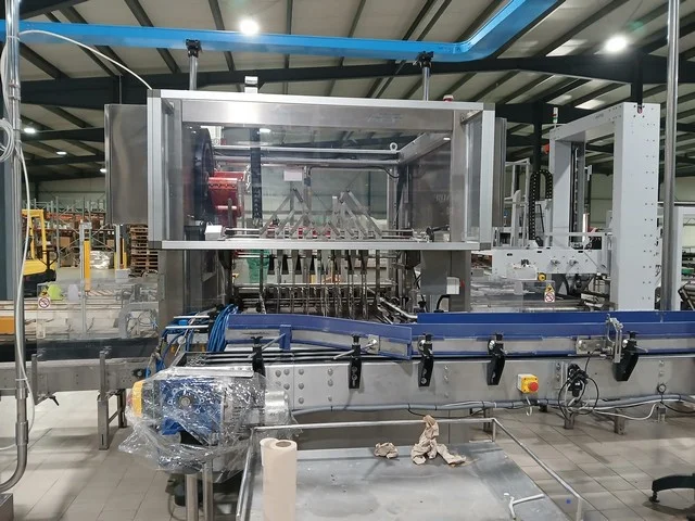 Packaging Automation for Beverage Producers: Used Case Packers, Palletizers and Shrink Wrappers