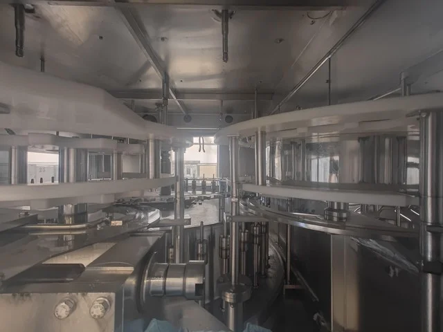 Tetra plast Pet aseptic bottling line 12.000 bph