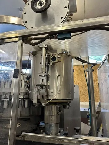 filling monoblock Bertolaso isobaric 48.8 — QT 695